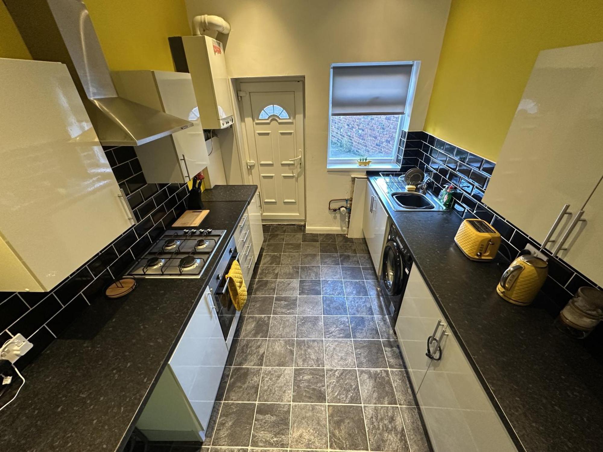 Large Ground Floor Apartment - South Shields - 3 Minutes From South Tyneside Hospital, 8 Minutes From Beach Екстериор снимка
